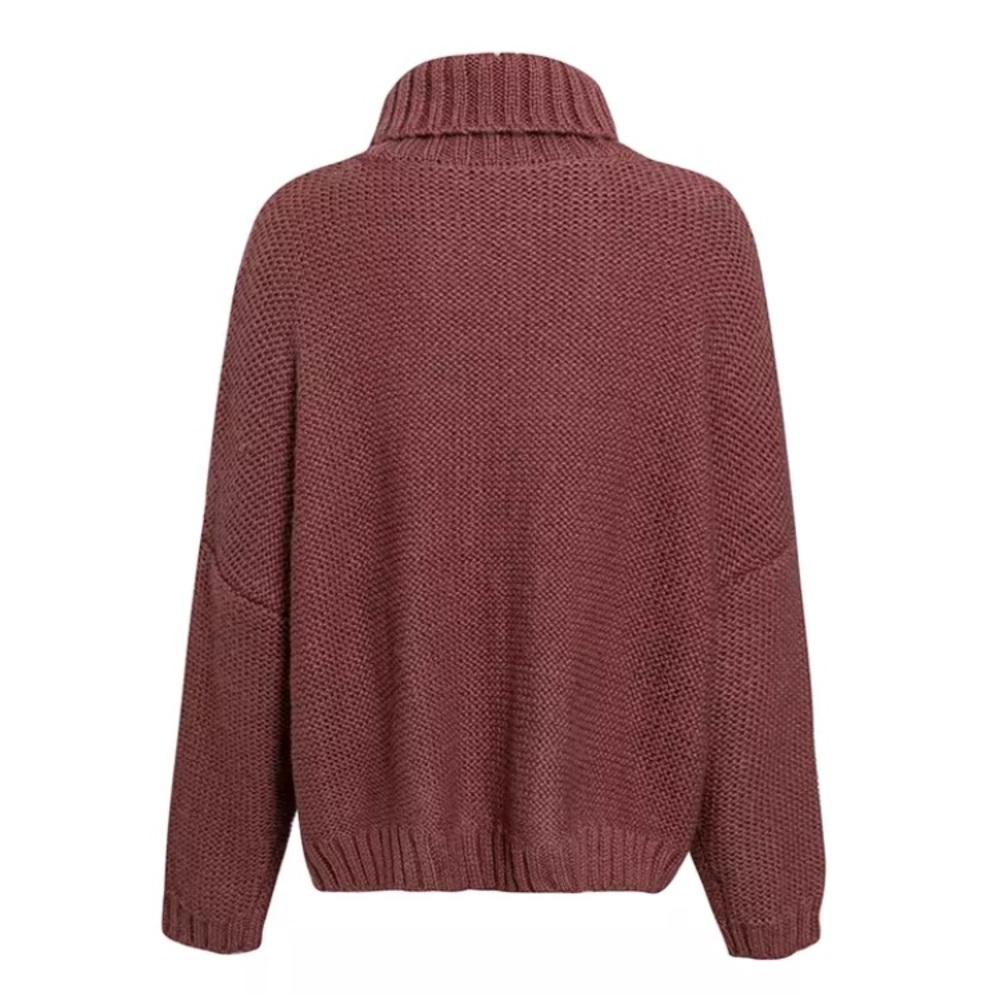 Oversized Knit Cable Turtleneck Sweater - Picture 4 of 7